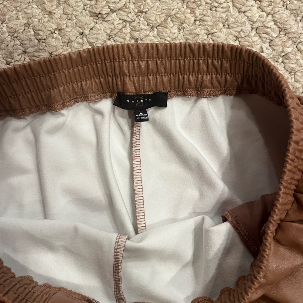 Faux Leather Brown Pants Size L - Picture 3 of 5